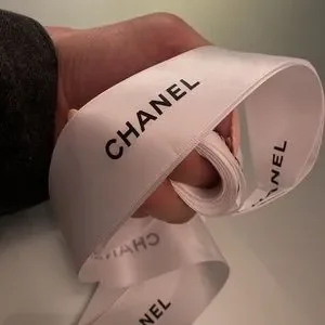 CHANEL 8ft of authentic thick satin ribbon white with black lettering- n… Designer Ribbon, Chanel Ribbon, Designer Fashion Ribbon  main image 4